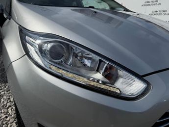 Ford Fiesta 1.0T EcoBoost Titanium Powershift Euro 5 5dr