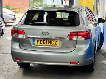 Toyota Avensis 1.8 V-Matic TR Tourer Multidrive S Euro 5 5dr