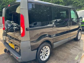 Renault Trafic 2.0 dCi SL27 Sport Crew Van QS6 L1 H1 4dr (Phase 3)