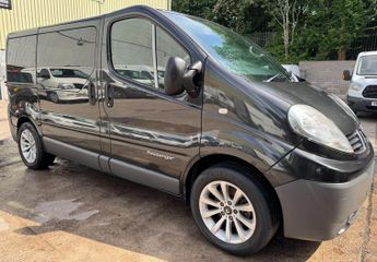 Renault Trafic 2.0 dCi SL27 Sport Crew Van QS6 L1 H1 4dr (Phase 3)
