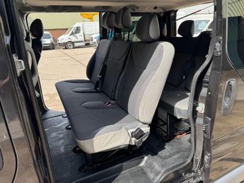 Renault Trafic 2.0 dCi SL27 Sport Crew Van QS6 L1 H1 4dr (Phase 3)