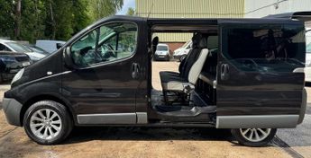 Renault Trafic 2.0 dCi SL27 Sport Crew Van QS6 L1 H1 4dr (Phase 3)