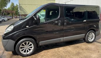 Renault Trafic 2.0 dCi SL27 Sport Crew Van QS6 L1 H1 4dr (Phase 3)