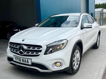 Mercedes GLA 1.6 GLA200 SE (Executive) Euro 6 (s/s) 5dr