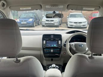 Nissan Leaf 24kWh Auto 5dr