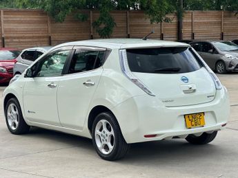 Nissan Leaf 24kWh Auto 5dr