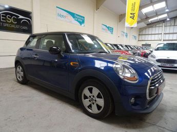 MINI Hatch 1.5 Cooper Auto Euro 6 (s/s) 3dr