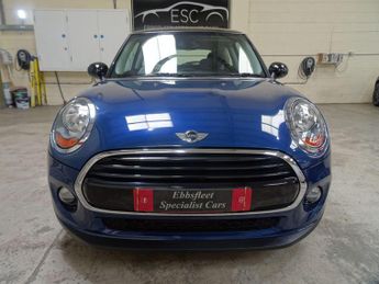MINI Hatch 1.5 Cooper Auto Euro 6 (s/s) 3dr
