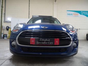 MINI Hatch 1.5 Cooper Auto Euro 6 (s/s) 3dr