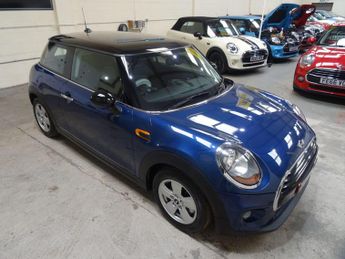 MINI Hatch 1.5 Cooper Auto Euro 6 (s/s) 3dr