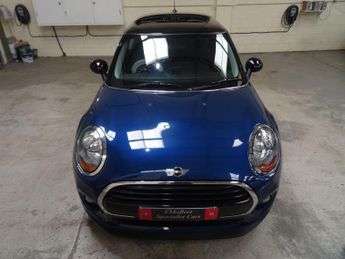 MINI Hatch 1.5 Cooper Auto Euro 6 (s/s) 3dr