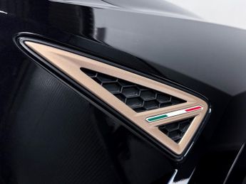 Lamborghini Urus 4.0 V8 BiTurbo SUV 5dr Petrol Auto 4WD Euro 6 (650 ps)