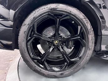 Lamborghini Urus 4.0 V8 BiTurbo SUV 5dr Petrol Auto 4WD Euro 6 (650 ps)