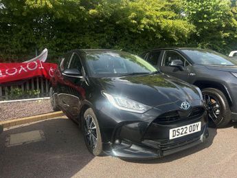 Toyota Yaris 1.5 VVT-h Design E-CVT Euro 6 (s/s) 5dr