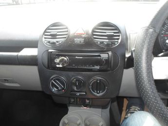 Volkswagen Beetle 1.6 Euro 4 3dr