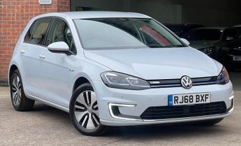 Volkswagen e-Golf 35.8kWh e-Golf Auto 5dr