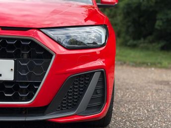Audi A1 1.0 TFSI 30 S line Sportback S Tronic Euro 6 (s/s) 5dr