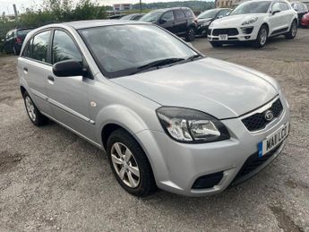 Kia Rio 1.5 CRDi 1 5dr