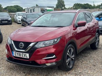 Nissan Qashqai 1.2 DIG-T N-Connecta XTRON Euro 6 (s/s) 5dr