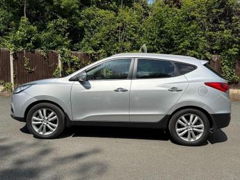 HYUNDAI IX35 2.0 CRDi Premium SUV 5dr Diesel Auto 4WD Euro 5 (184 ps)