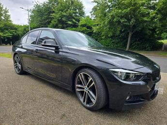 BMW 330 2.0 330e 7.6kWh M Sport Shadow Edition Auto Euro 6 (s/s) 4dr