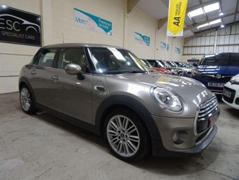 MINI Hatch 1.5 Cooper Euro 6 (s/s) 5dr