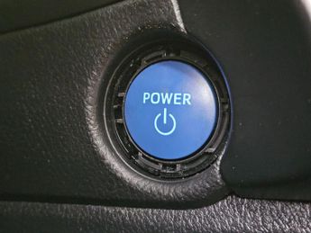 Toyota Auris 1.8 VVT-h Icon Tech CVT Euro 6 (s/s) 5dr