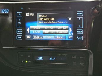 Toyota Auris 1.8 VVT-h Icon Tech CVT Euro 6 (s/s) 5dr