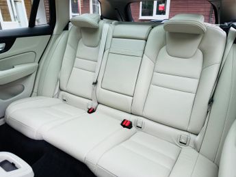 Volvo V60 2.0 D4 Momentum Plus Auto Euro 6 (s/s) 5dr