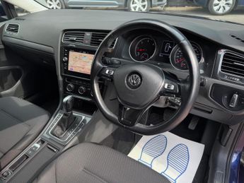 Volkswagen Golf 1.6 TDI SE Nav DSG Euro 6 (s/s) 5dr