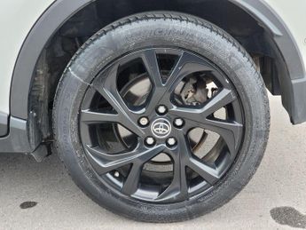 Toyota C-HR 1.8 VVT-h Dynamic CVT Euro 6 (s/s) 5dr