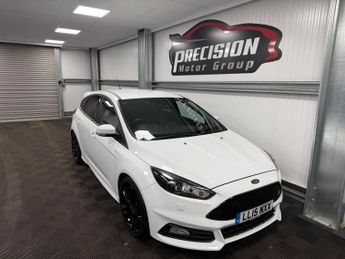 Ford Focus 2.0T EcoBoost ST-3 Euro 6 (s/s) 5dr