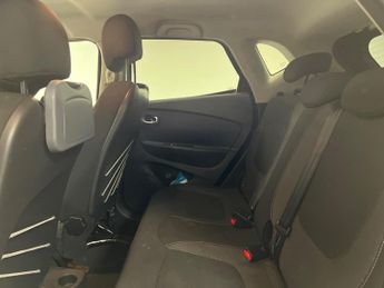 Renault Captur 1.5 dCi Dynamique S MediaNav EDC Euro 5 5dr