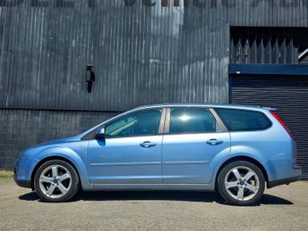 Ford Focus 1.6 Zetec Climate 5dr