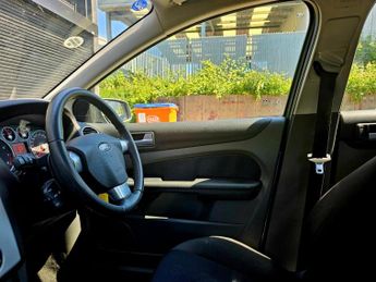 Ford Focus 1.6 Zetec Climate 5dr