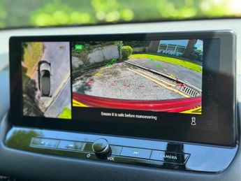 Nissan Qashqai 1.3 DIG-T MHEV N-Connecta XTRON Euro 6 (s/s) 5dr