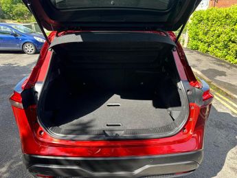 Nissan Qashqai 1.3 DIG-T MHEV N-Connecta XTRON Euro 6 (s/s) 5dr