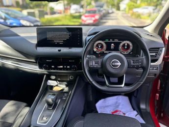 Nissan Qashqai 1.3 DIG-T MHEV N-Connecta XTRON Euro 6 (s/s) 5dr