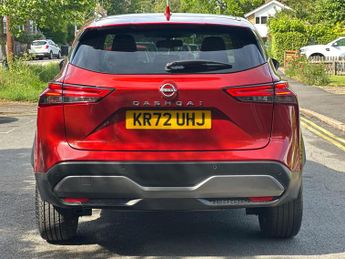 Nissan Qashqai 1.3 DIG-T MHEV N-Connecta XTRON Euro 6 (s/s) 5dr