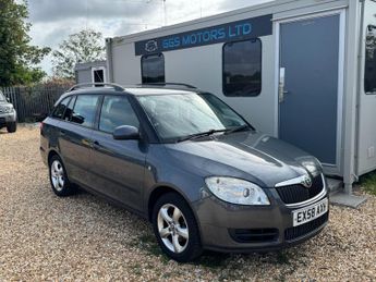 Skoda Fabia 1.4 16V 2 5dr