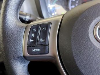Toyota Yaris 1.5 VVT-h Active E-CVT Euro 6 (s/s) 5dr