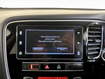 Mitsubishi Outlander 2.4h TwinMotor 13.8kWh Juro CVT 4WD Euro 6 (s/s) 5dr