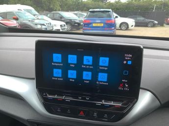 Volkswagen ID.4 Pro Performance 77kWh Life Auto 5dr