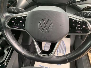 Volkswagen ID.4 Pro Performance 77kWh Life Auto 5dr