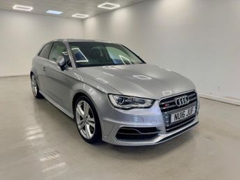 Audi S3 2.0 TFSI quattro Euro 6 (s/s) 3dr (Nav)