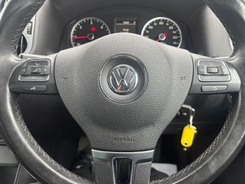 Volkswagen Tiguan 2.0 TDI BlueMotion Tech Match DSG 4WD Euro 5 (s/s) 5dr