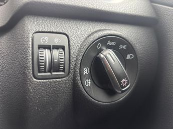 Volkswagen Tiguan 2.0 TDI BlueMotion Tech Match DSG 4WD Euro 5 (s/s) 5dr