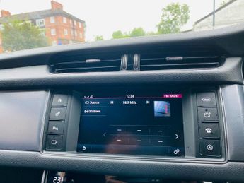Jaguar XF 2.0d R-Sport Auto Euro 6 (s/s) 4dr