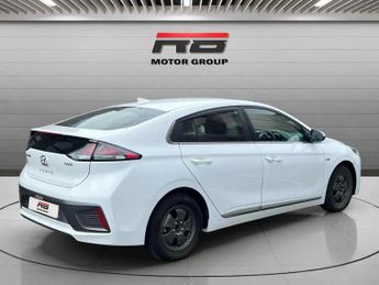 Hyundai IONIQ 1.6 h-GDi Premium DCT Euro 6 (s/s) 5dr