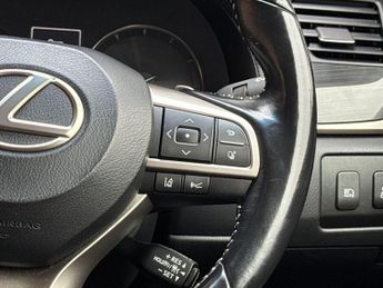 Lexus GS 2.5 300h Luxury CVT Euro 6 (s/s) 4dr